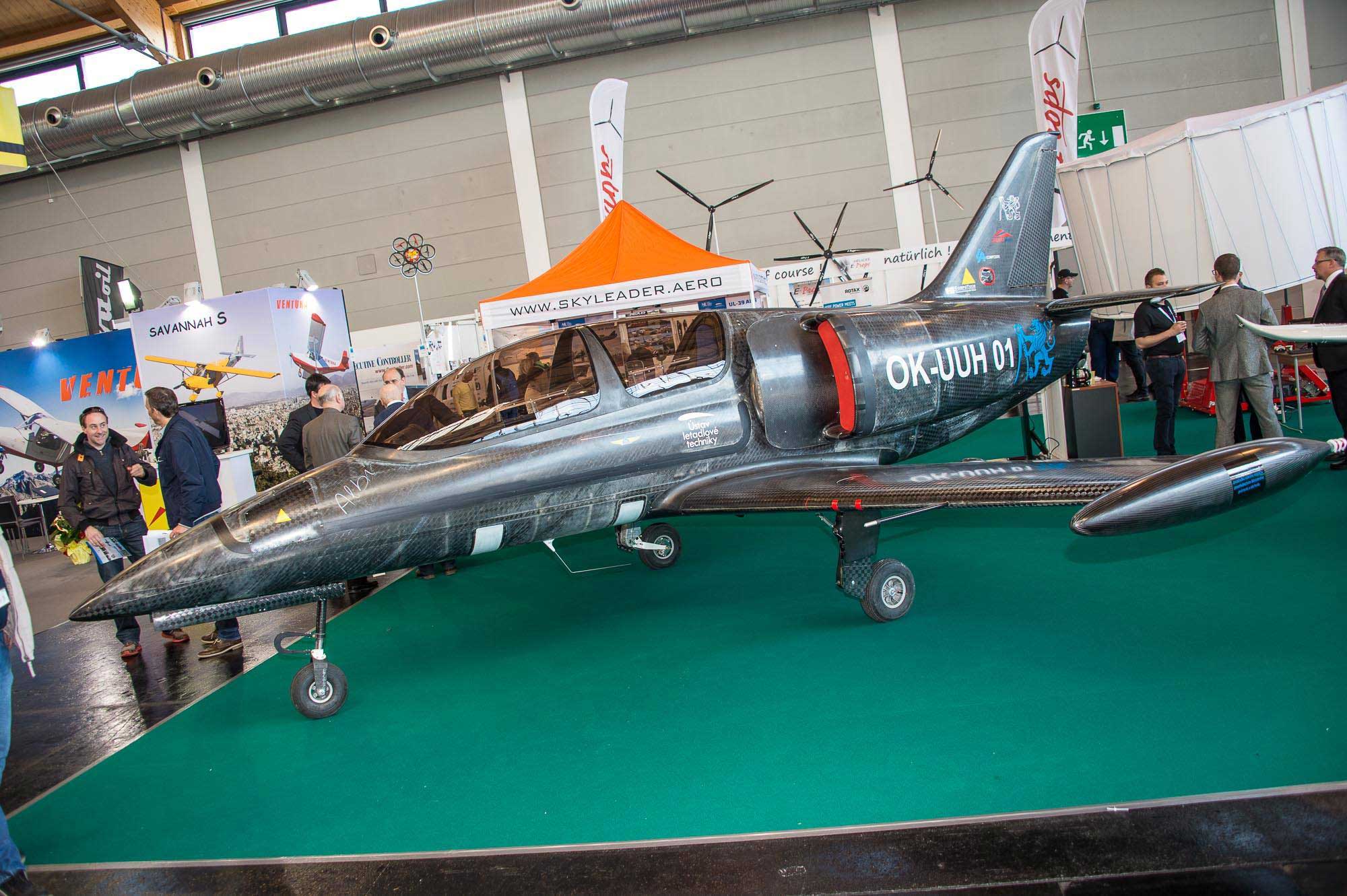 Czechs debut microlight fighter at AERO FLYER