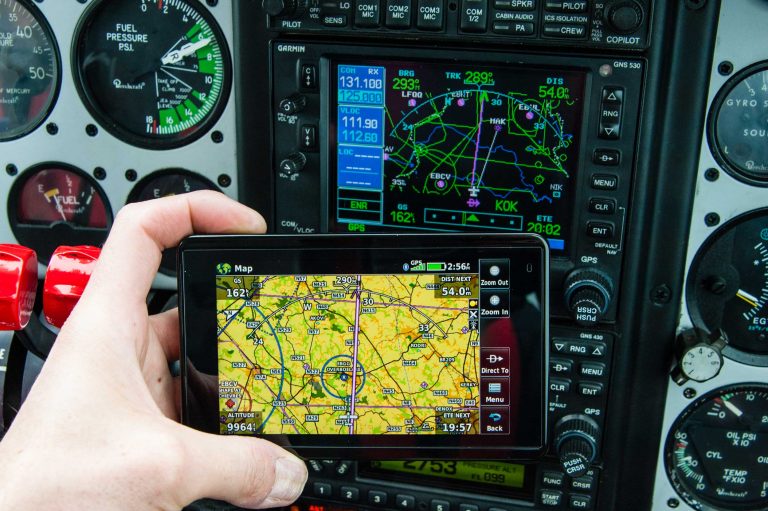 Garmin Aera 660 : Flyer