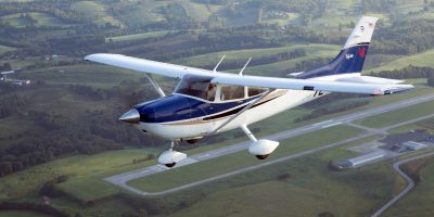 Cessna 182 Continental engines