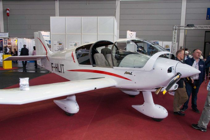 Стол aero robin 110