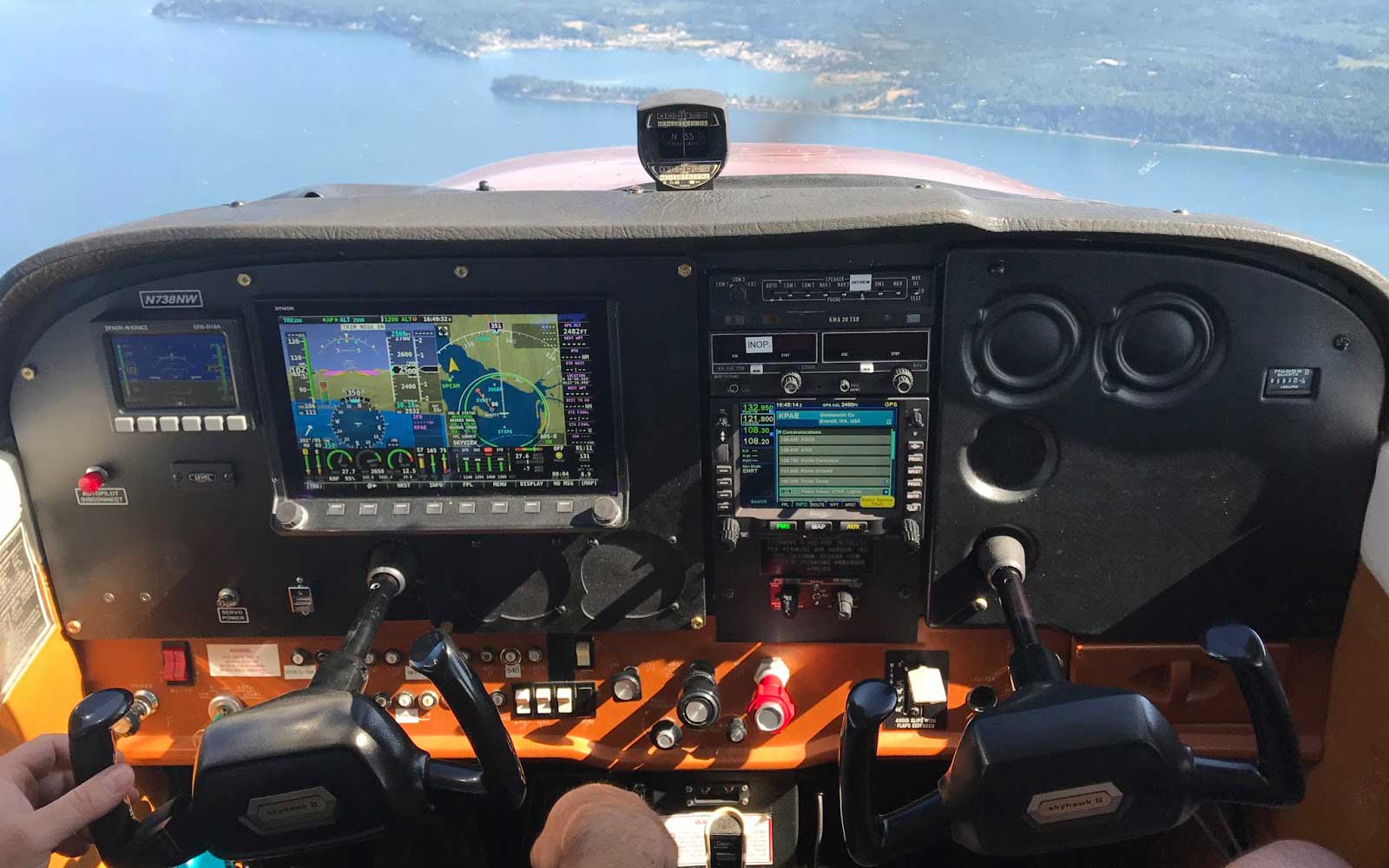 cessna-172-glass-cockpit