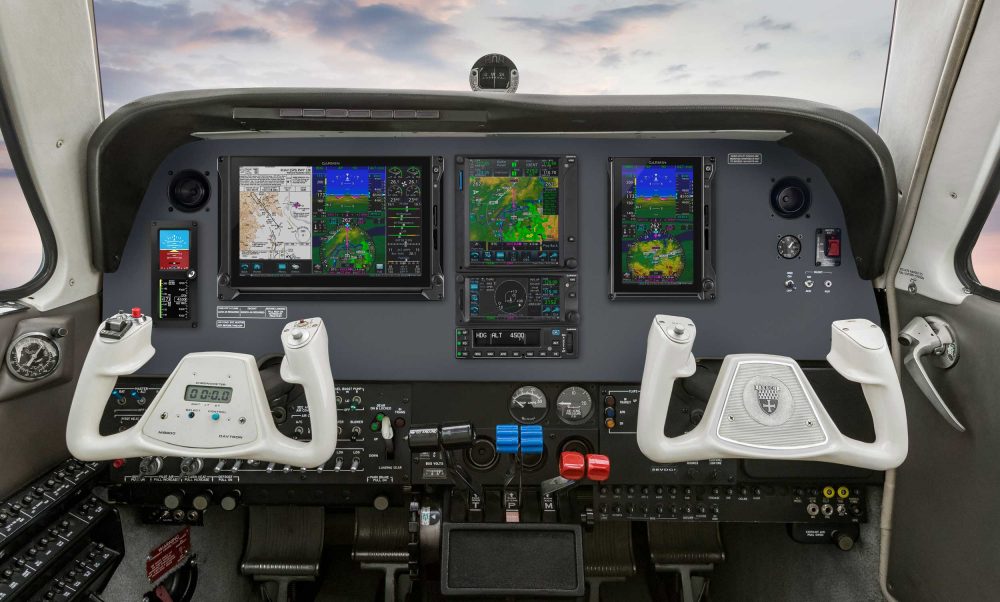 Garmin GFC 600 autopilot for Beech Baron and Cessna 340 twins