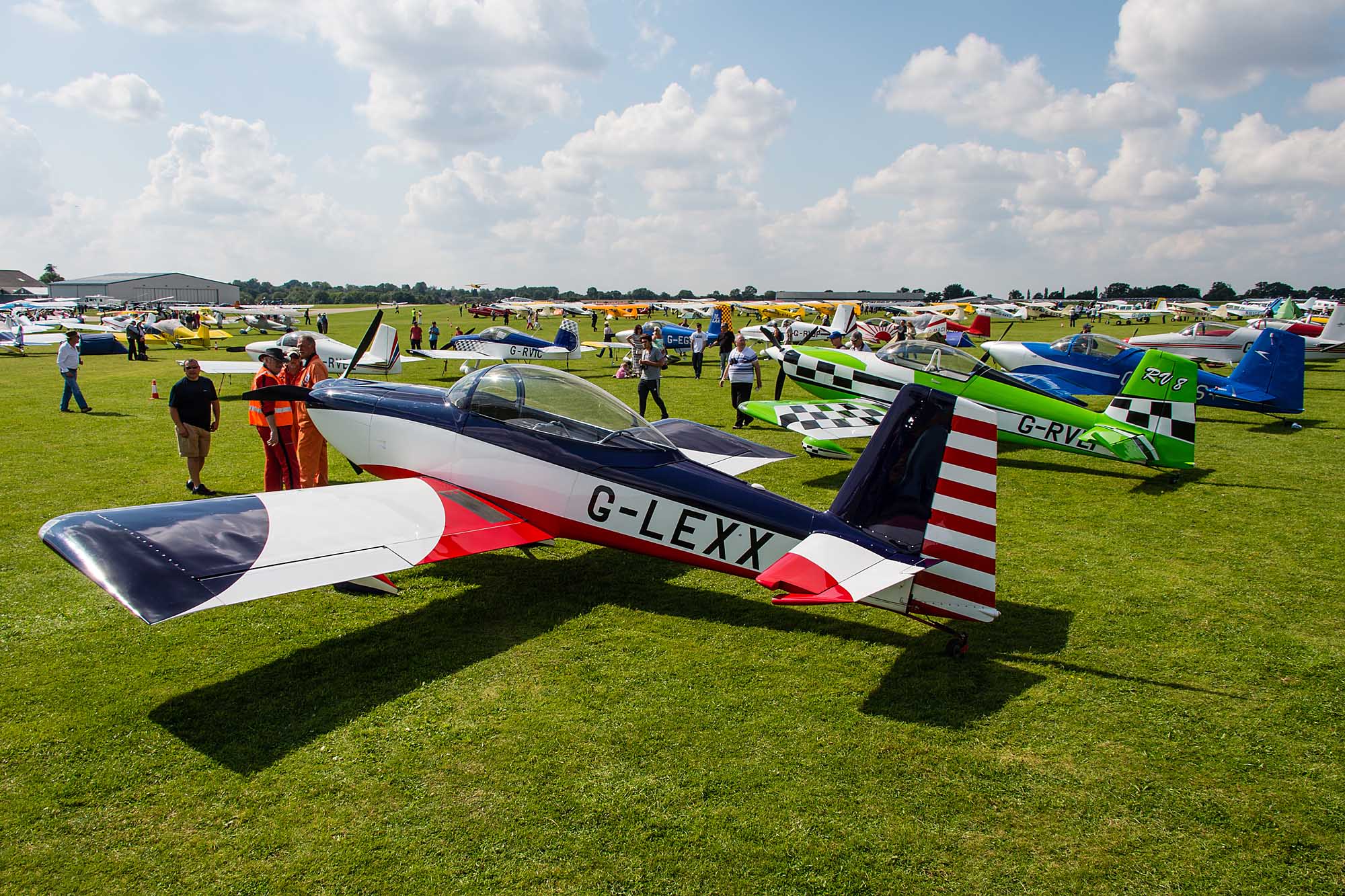 Build your own aircraft! FLYER