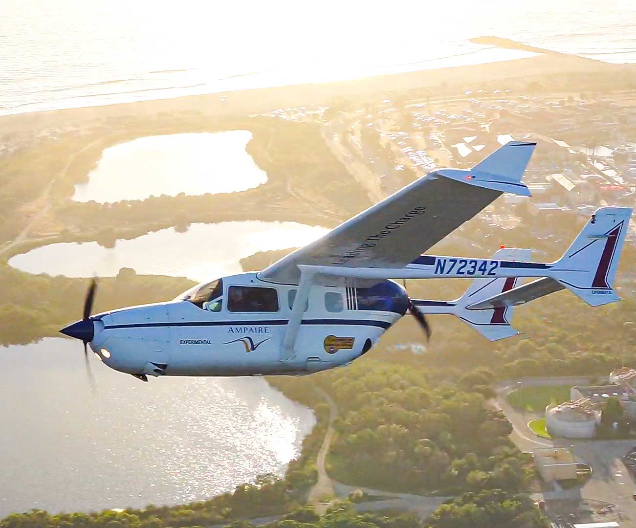 Ampaire's electric EEL glows at Oshkosh FLYER