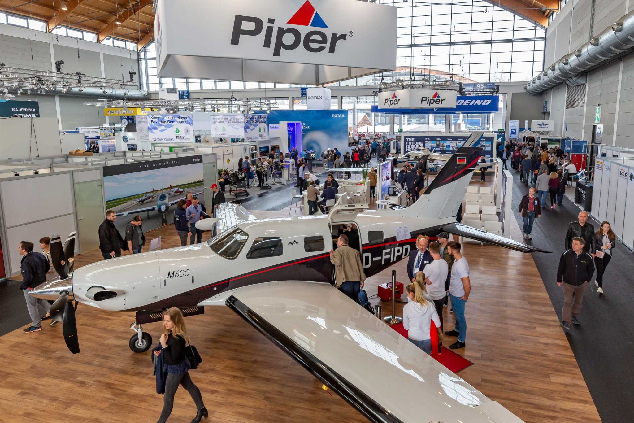 Aero 2019 Piper 2048x1366 