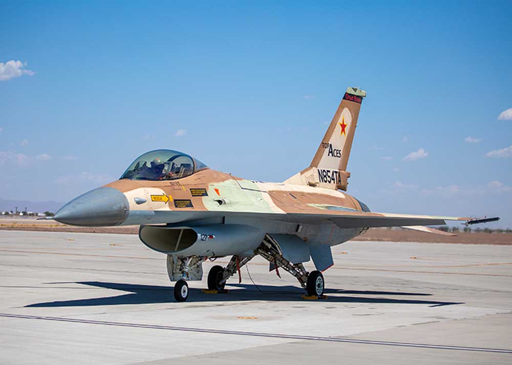 Top Aces certifies F16A ‘Flying Falcon’ for training : : FLYER