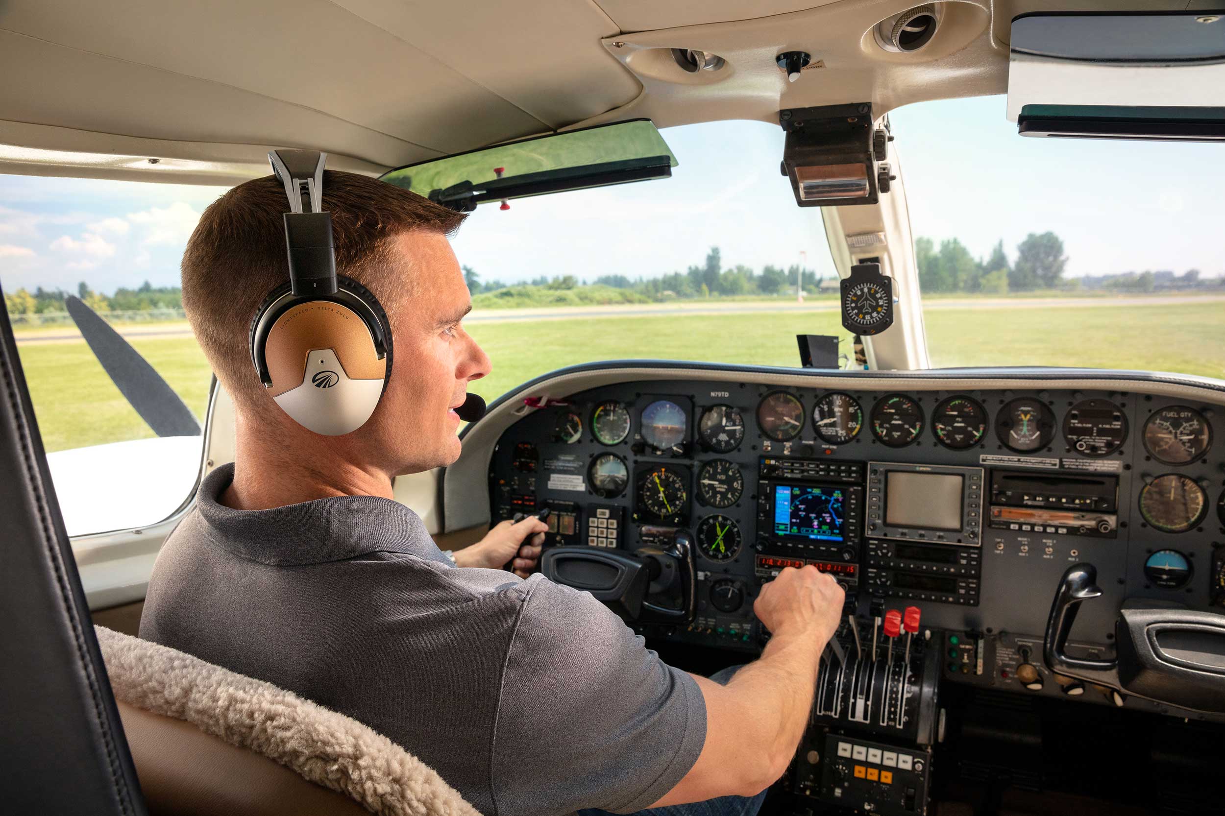 Lightspeed Delta Zulu the next big leap in aviation headsets? FLYER