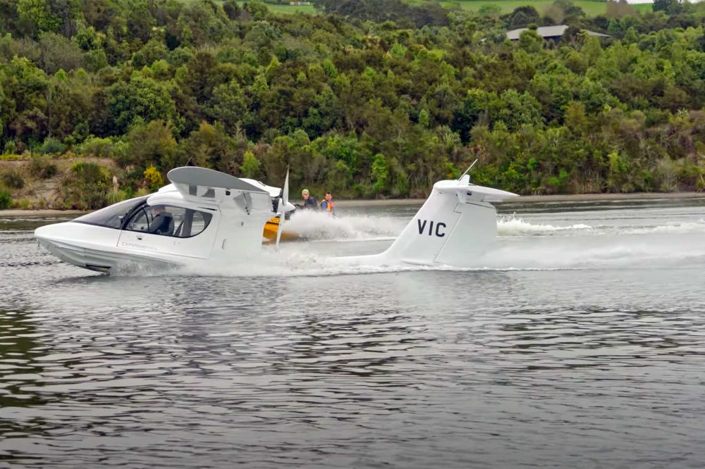 Vickers Wave