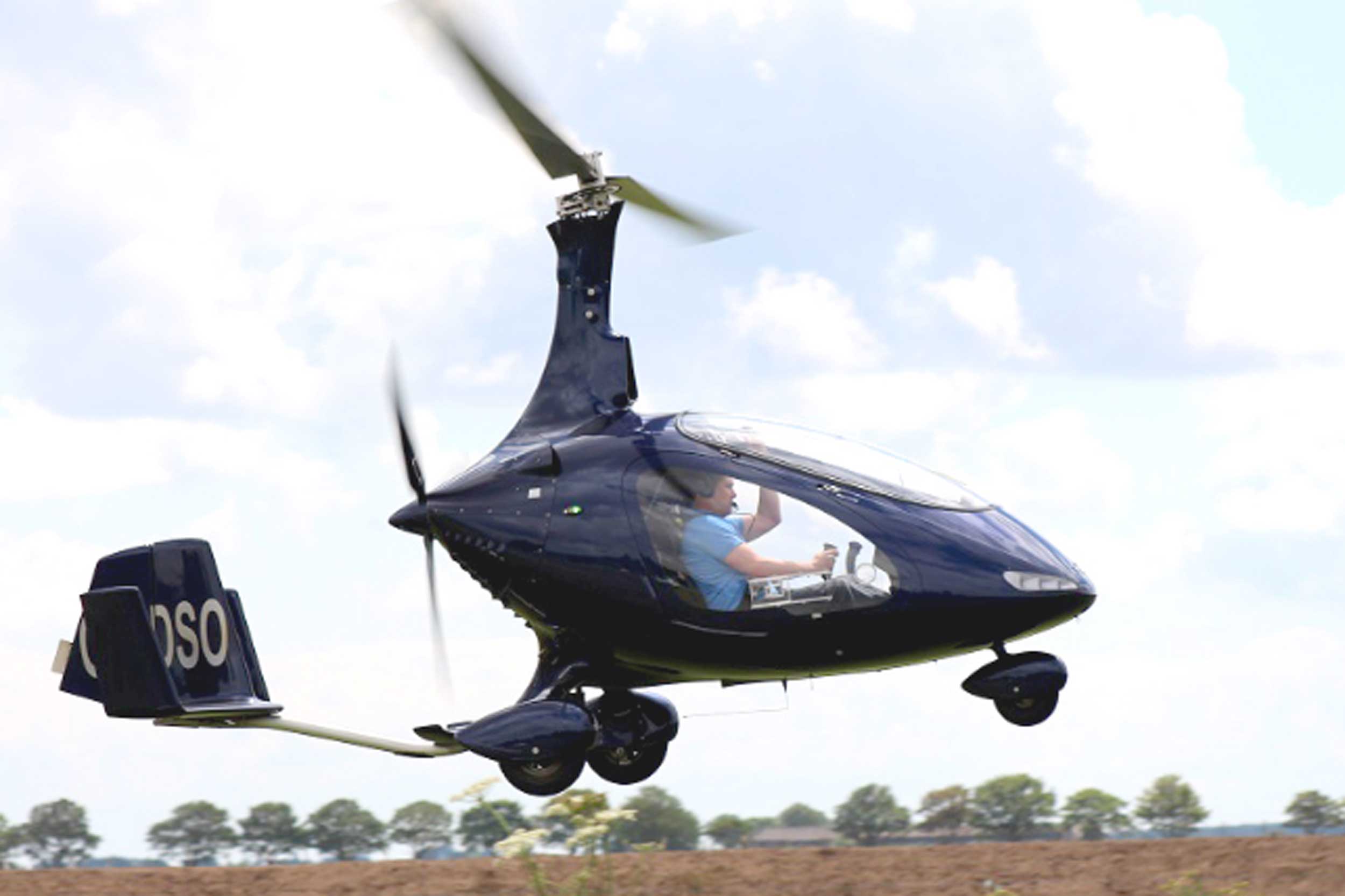 Helicopter & Autogyro Flyin, North Coates Airfield FLYER