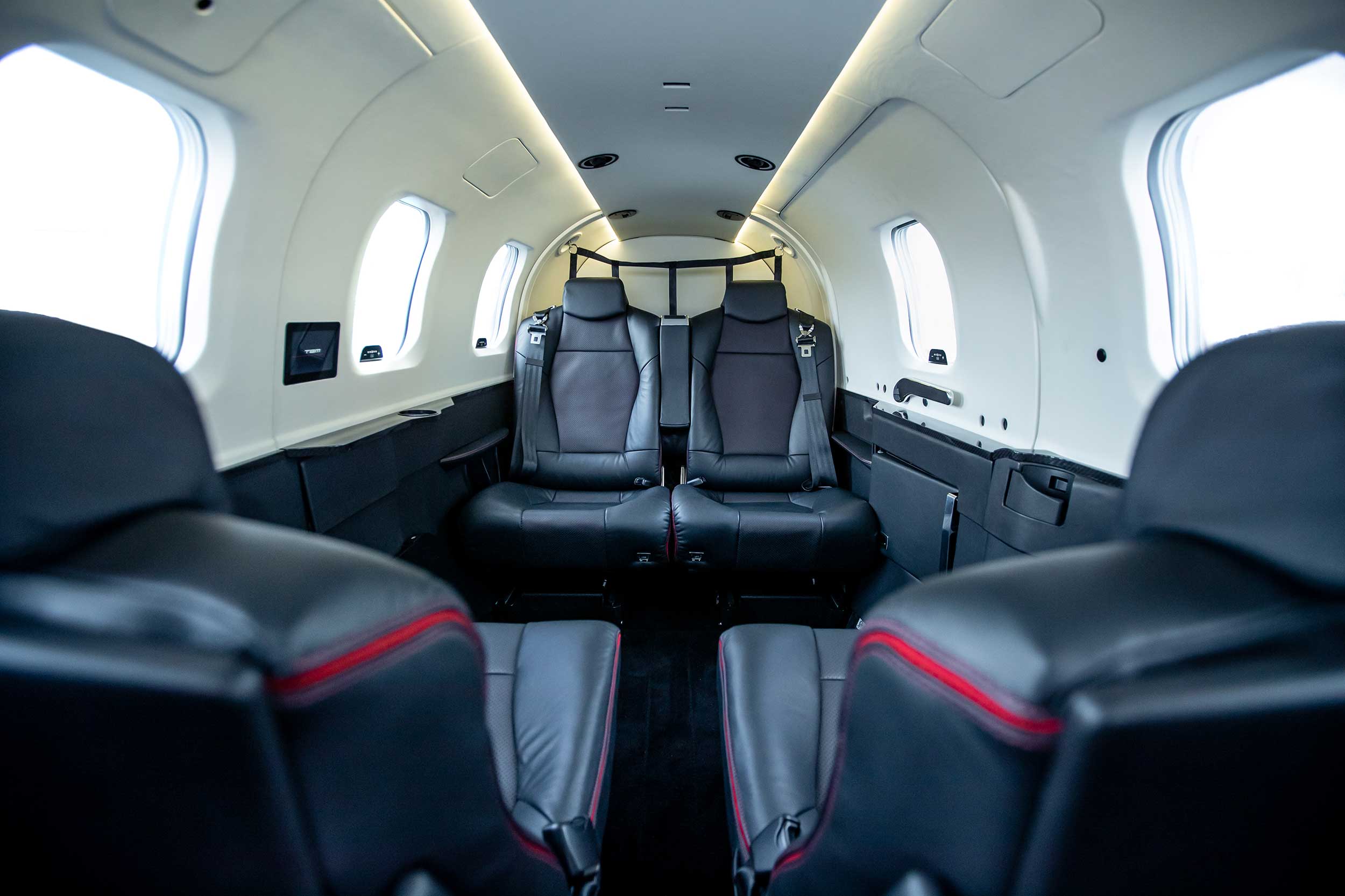 Meanwhile, in the TBM 960's cabin, it's sheer luxury! 