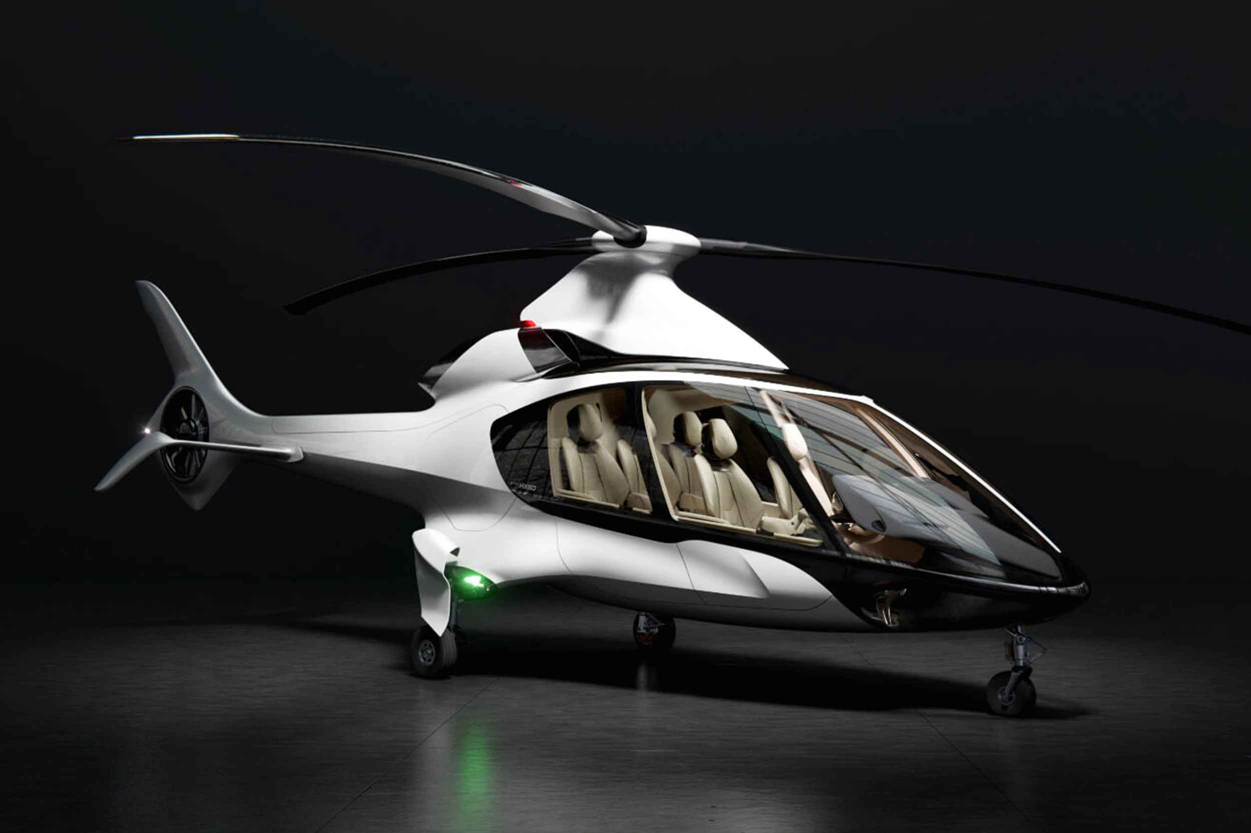 Revealed! The Hill HX50 helicopter, fitted with wheeled undercarriage