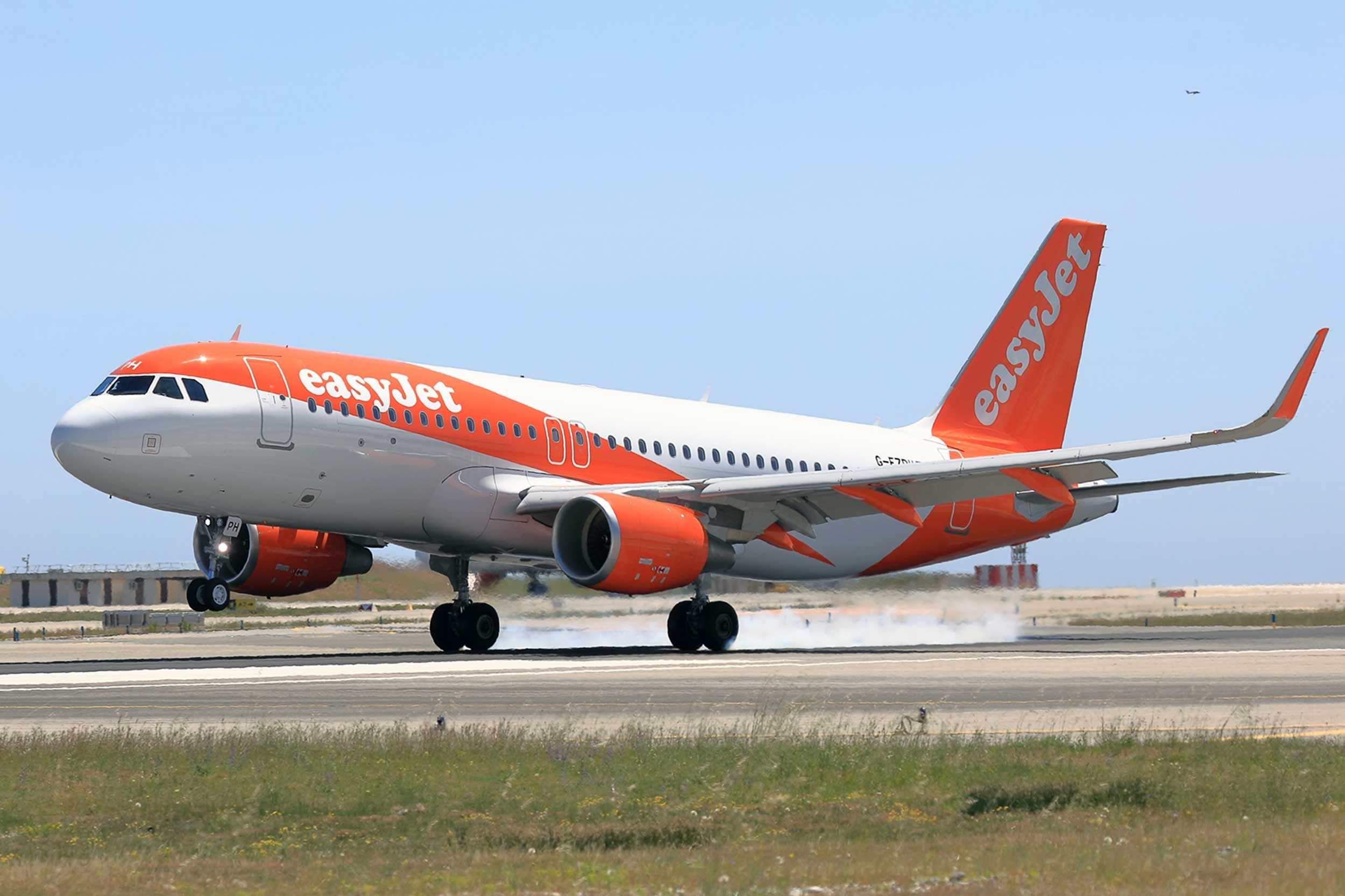 Maybe you could land an 80 ton jet! Photo: easyJet