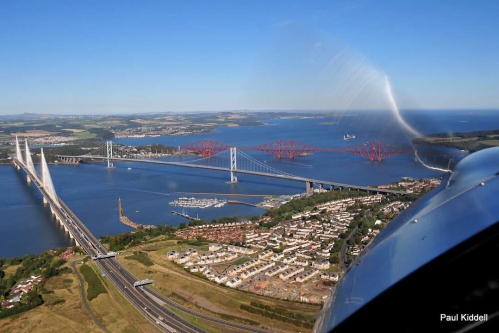 Paul D Kiddell - Flying over the Edinburgh bridges thanks to the nice folk at Edinburgh ATC.