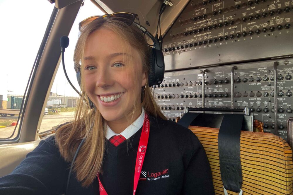 Zoe Burnett achieved her PPL(A) at 17 with the Air bp scholarship and is now flying an Airbus A330