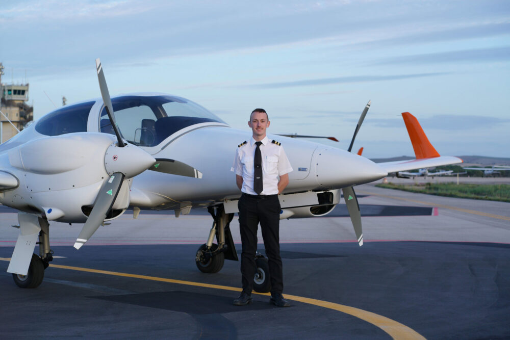 Stephen and a Diamond DA42