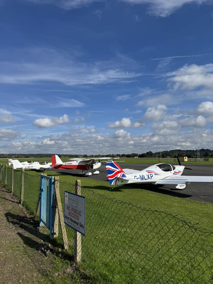 Flew to halfpenny green with Mick Ward to meet a few other Europa owners for lunch.