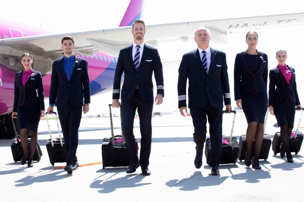 Wizz Air pilots and crew. Photo: Wizz Air