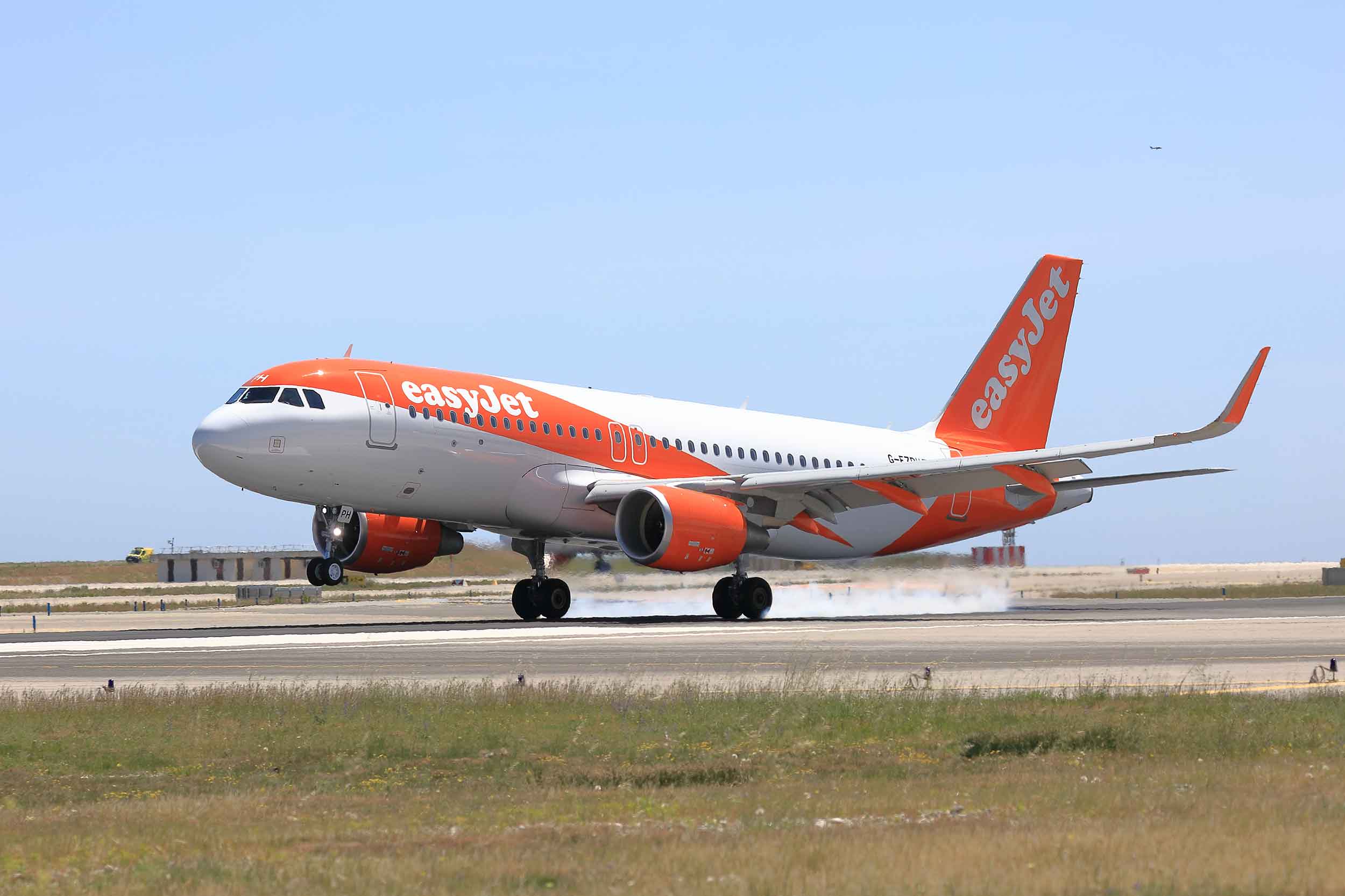 easyJet is adding to its fleet of Airbus A320 aircraft. Photo: easyJet