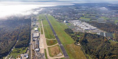 Friedrichshafen Airport has a spectacular location close to Lake Constance (Bodensee) and the Alps