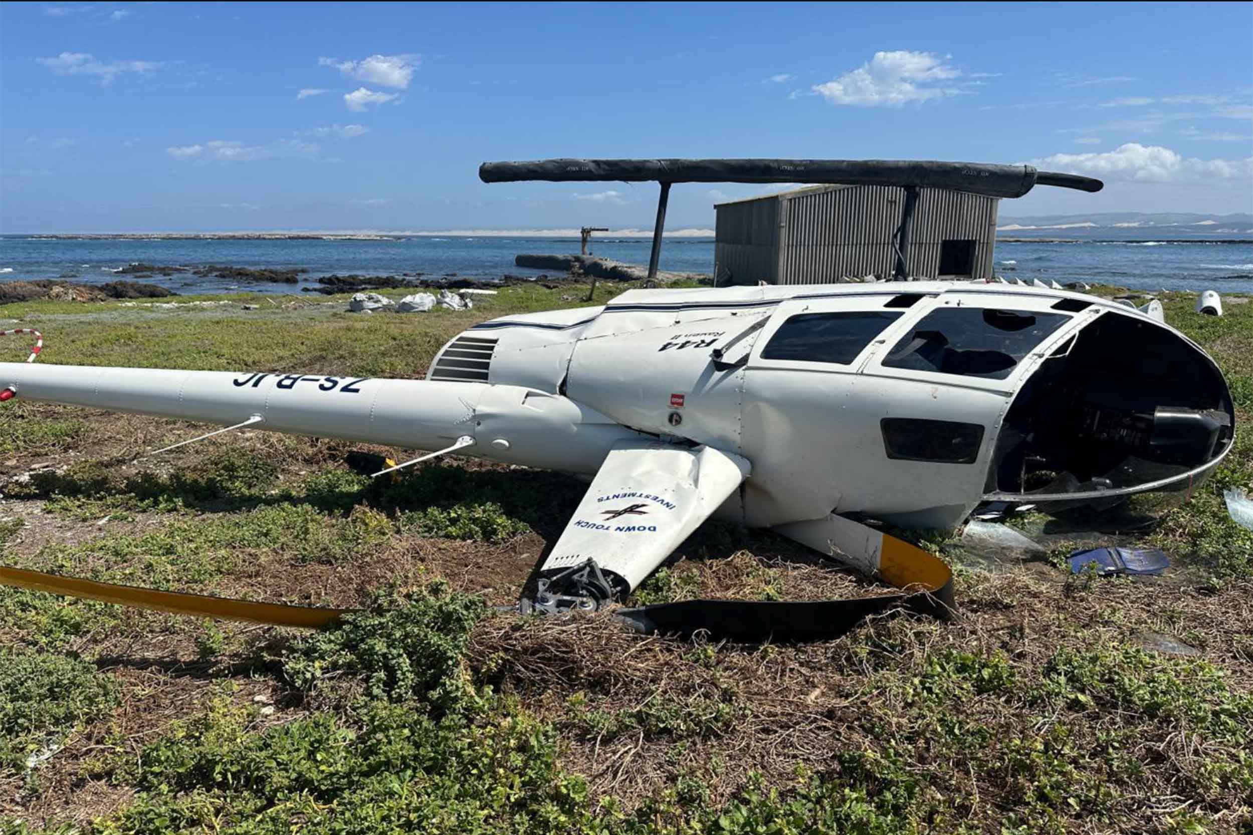 The crashed Robinson R44. Photo: By the pilot
