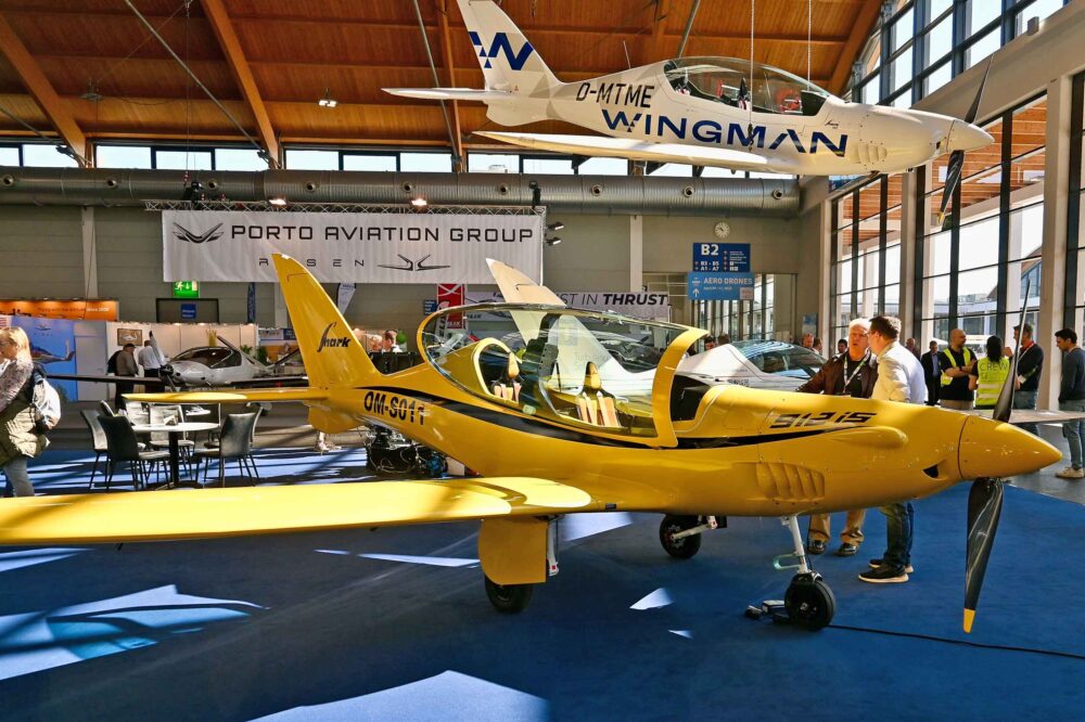 Shark showed the latest from its shoal, the Shark 912iS, resplendent in bright yellow, one of a number of new colour schemes. Shark also showed its new mobile hangar and 'Steady Eddy', a Shark with turbulence cancelling tech