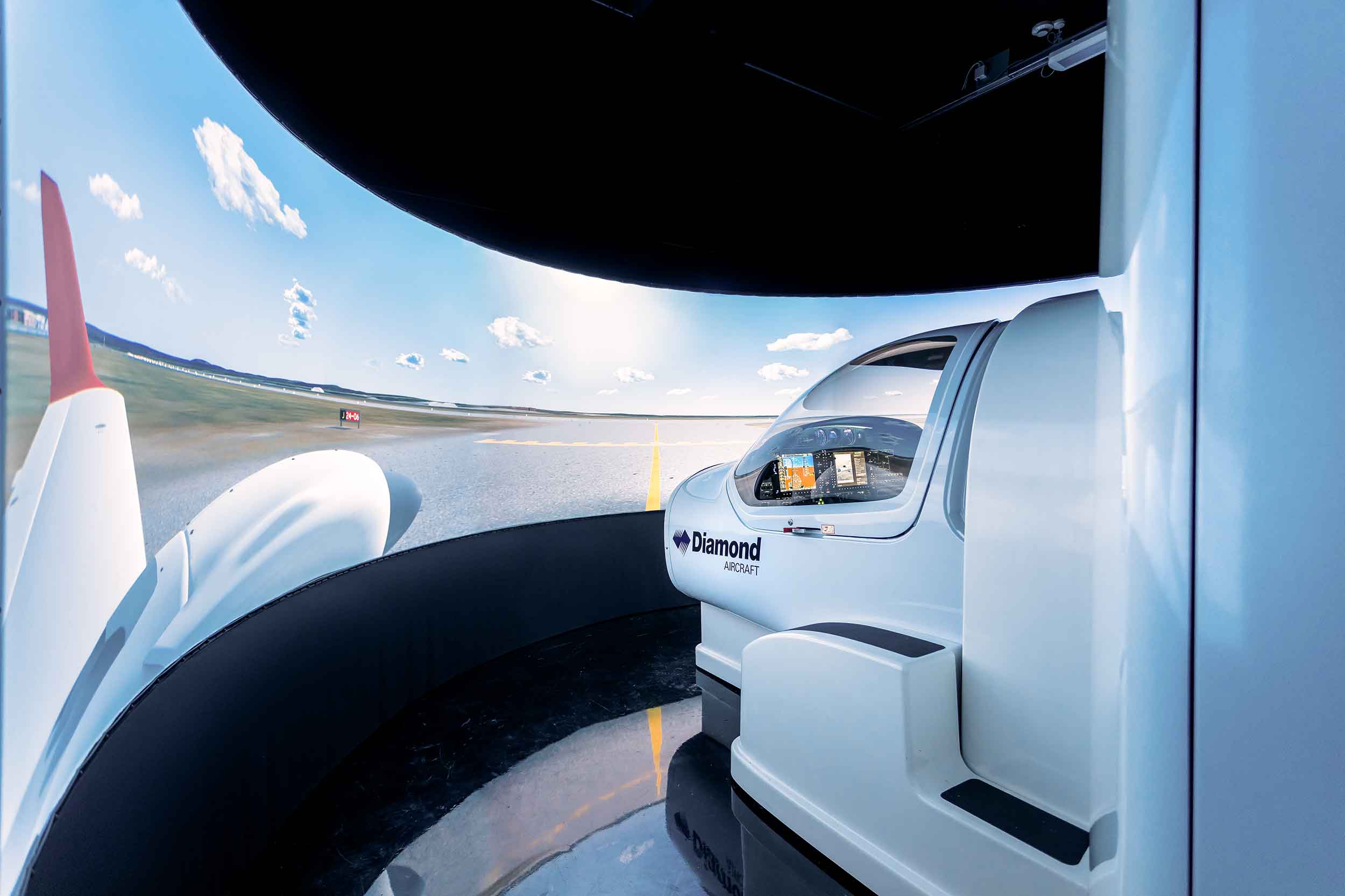 As well as aircraft, Diamond also has flight training simulators