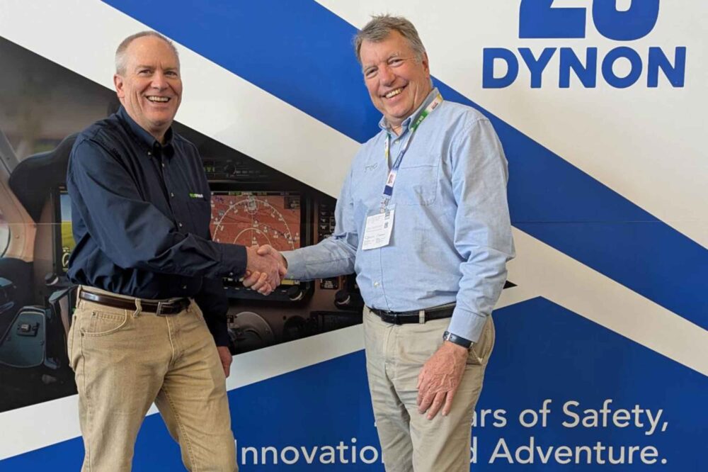 Dynon's Robert Hamilton, left, and Trig's Andy Davis. Photo: Dynon