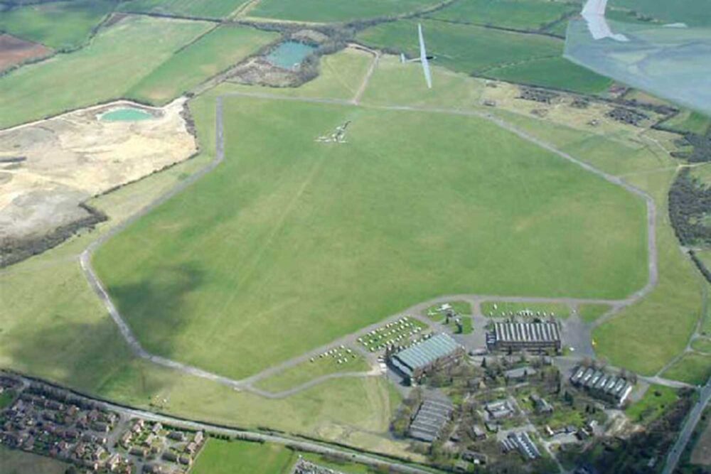 For many years after the RAF moved out, the airfield was used for gliding. Photo: john wright / Bicester Airfield from above / CC BY-SA 2.0