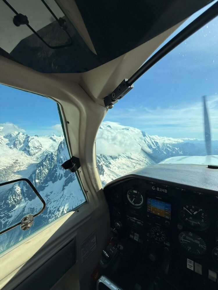 Flying n the mountains