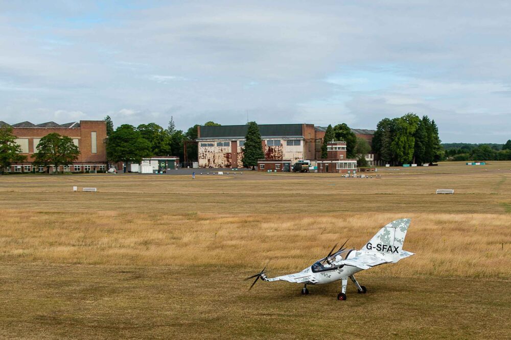Skyfly Axe with Bill Brooks at the controls arrives at Bicester Airfield