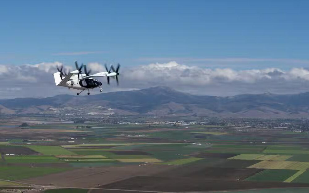 Joby demonstrates its eVTOL at Californian airshow. Photo