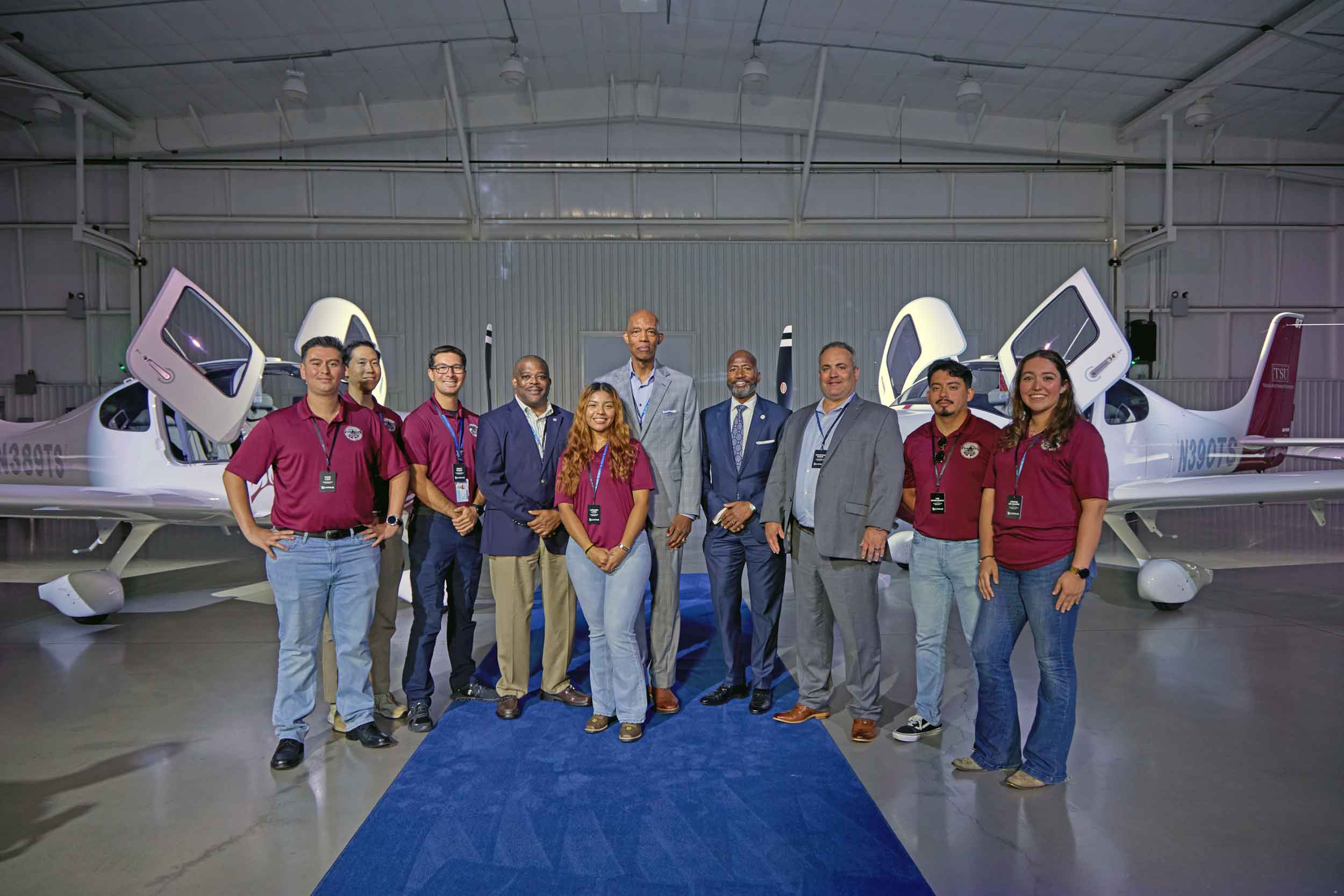 Cirrus delivers the Autoland equipped G7+ aircraft to TSU. Photos: Cirrus