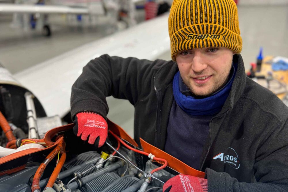 Fully funded engineering training is available through Aeros