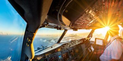 How to become an airline pilot