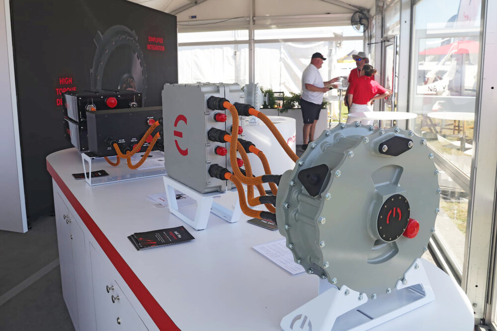 magniAIR electric powertrain for Van's RV-10