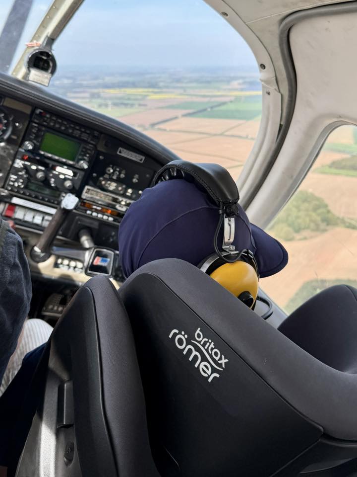 Child in light aircraft