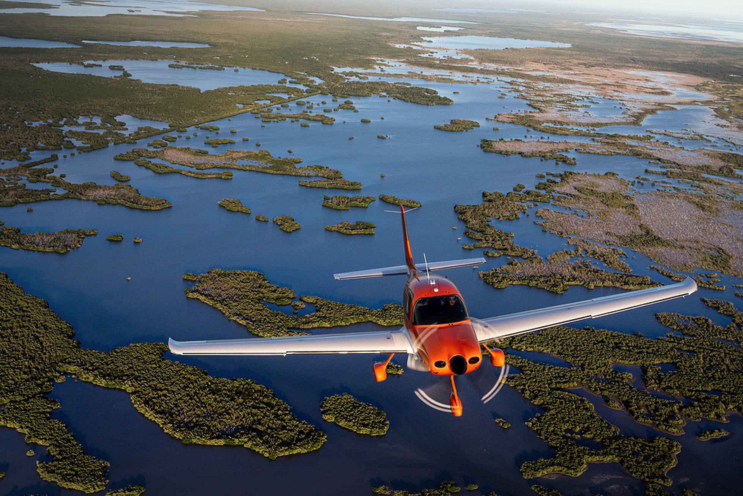 The Starlink mount is for post-G3 models of Cirrus piston aircraft. Photo: Cirrus