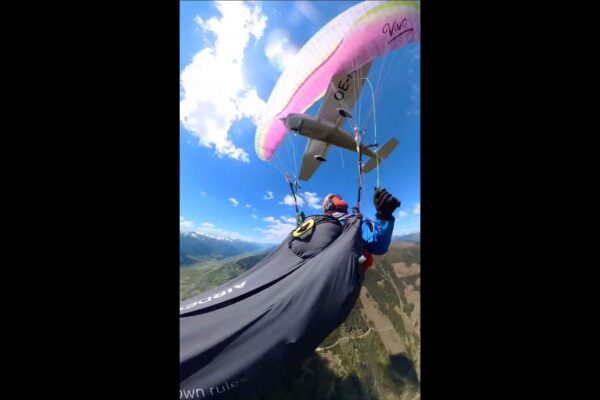 Cessna hits poaraglider