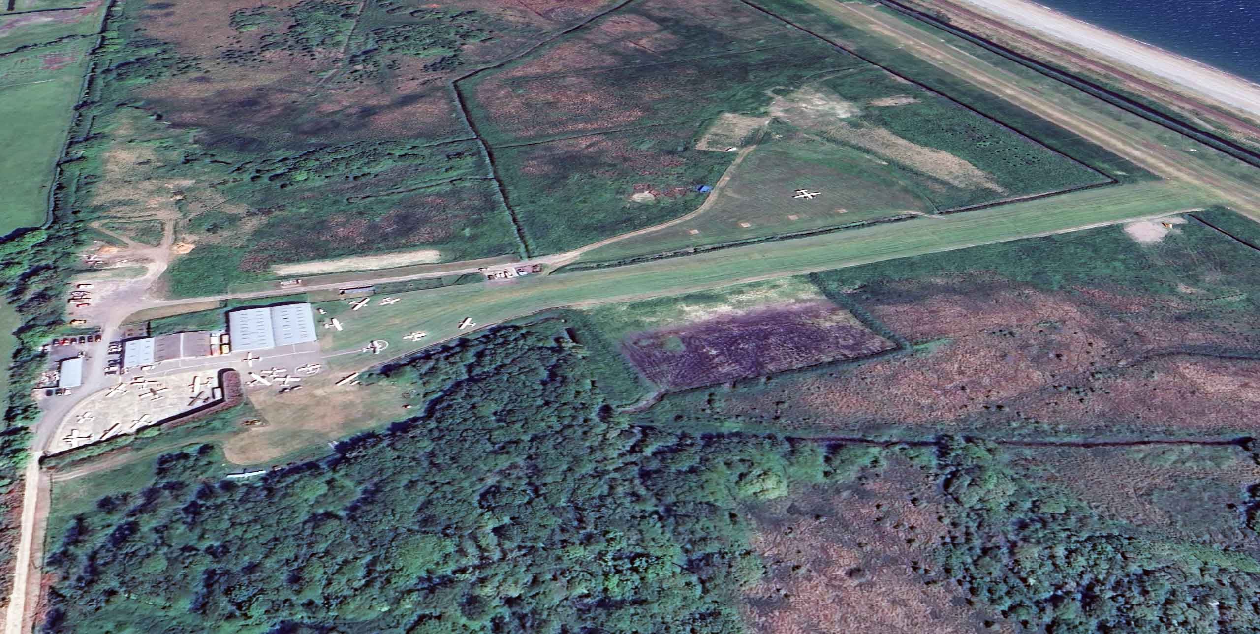 Newcastle Aerodrome has a spectacular location. Image: Google Earth