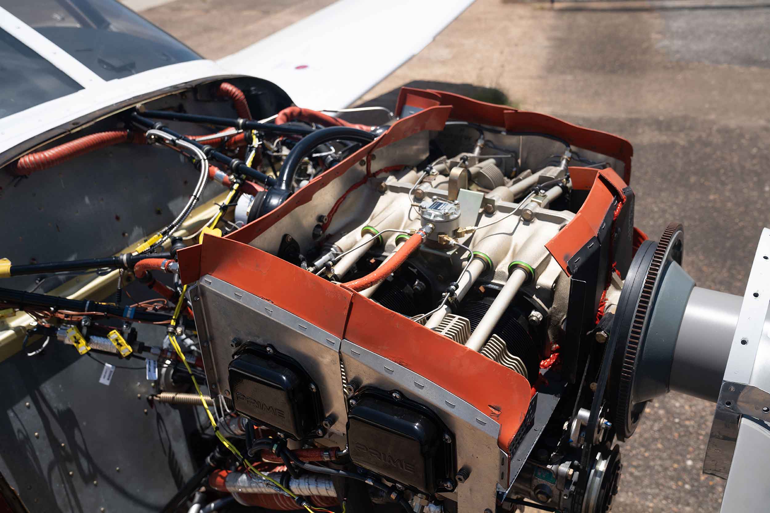 Continental IO-370 installed i n a Piper Archer. Photos: Continental